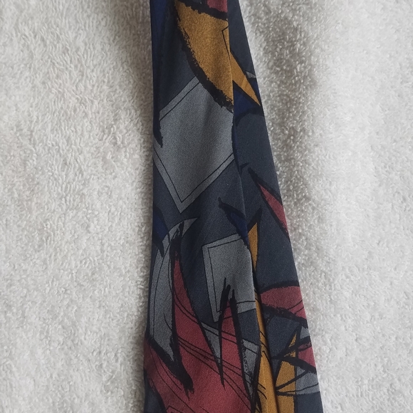 Secours 100% Silk Necktie / Suit Tie - Picture 5 of 10